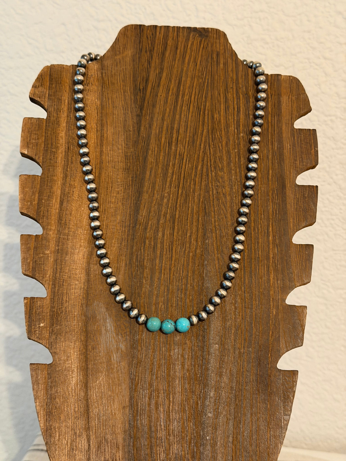 3 StoneTurquoise necklace