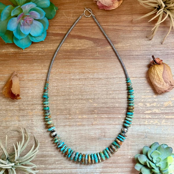 Graduated Green Turquoise Necklace